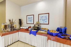 Dining - Stefania Beach Resort (Eretria)