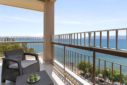 Stefania Beach Resort