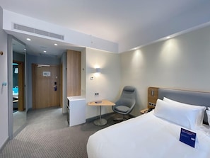 Room - Holiday Inn Express Ankara - Airport (Akyurt)