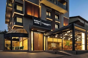 Exterior - Boreas Hotel, Trademark Collection by Wyndham (Ankara)