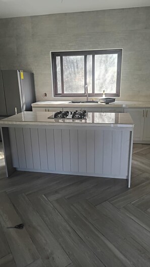 Private kitchen - Ten minutes away from the beach five minutes away from the town a very quiet (Crucecita)