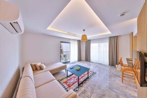 Living area - Sole Suites (Kaş)