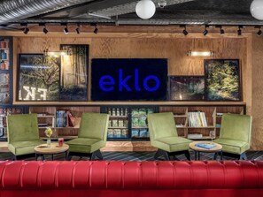 Bar (on property) - Eklo Hotel Restaurant Marne La Vallee (Serris)
