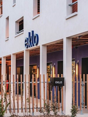 Exterior - Eklo Hotel Restaurant Marne La Vallee (Serris)