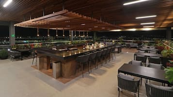 Bar (en la propiedad)