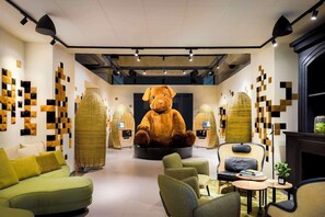 Lobby - Firstname Bordeaux (Bordeaux)