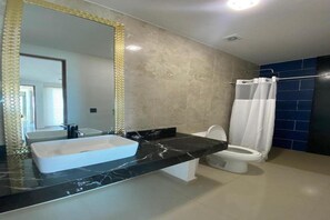 Bathroom - Angelina 28 Beachfront by Nah Hotels (Playa del Carmen)