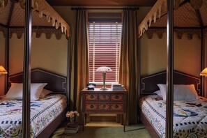 Room - Hotel Ulysses (Baltimore)