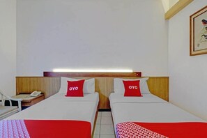 Room - Collection O Riau Near Trans Studio Bandung Formerly Asteria Hotel (Bandung)