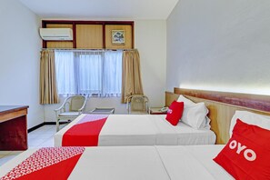 Room - Flagship 90658 Hotel Asteria (Bandung)