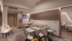 Interior - Mirage Hotel & Conference Center (Alexandria)