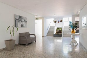 Interior - Ofix Hotel (Medellín)