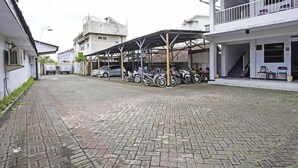 Ảnh chưa phân loại, 2 trong số 36 ảnh, nút