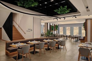 Dining - Courtyard Makkah (Makkah)