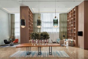 Interior - Courtyard Makkah (Makkah)