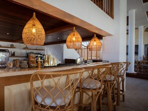 Bar (on property) - Cocana Resort (Gili Trawangan)