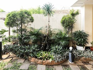 Property grounds - Grande Hotel Lampung Powered by Archipelago (Bandar Lampung)