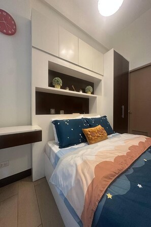 Room - PRS at One Palm Tree Villa Near Airport (Pasay)
