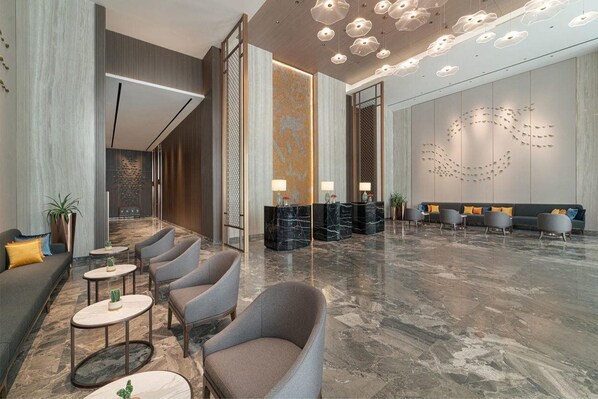 Lobby - Oakwood Hotel and Apartments Grand Batam (Batam)