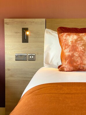 Room - Hex Wildlife Hotel at Yorkshire Wildlife Park (Doncaster)