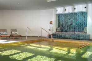 Pool - Harbour Beach Club, Hotel & Spa (Salcombe)