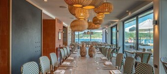 Harbour Beach Club, Hotel & Spa