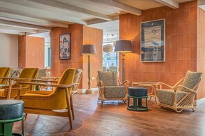 Interior - Harbour Beach Club, Hotel & Spa (Salcombe)