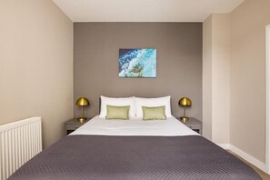 Room - Charles Hope Apartments Plymouth (Plymouth)