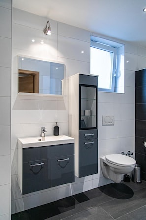 Bathroom - Aparthotel Menden (Menden)