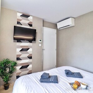 Room - Appart Hotel Cholet Carteron (Cholet)