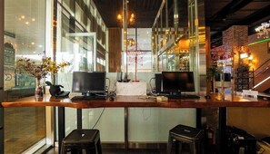 Business center - Incheon Airport Global Hotel and Suites (Incheon)