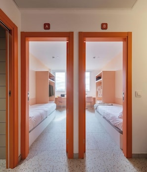 Room - Loop Homes Tower Burjassot (Burjasot)