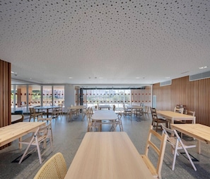 Dining - Loop Homes Tower Burjassot (Burjasot)