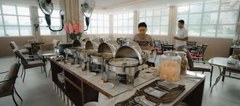 Portola Grand Renggali Hotel