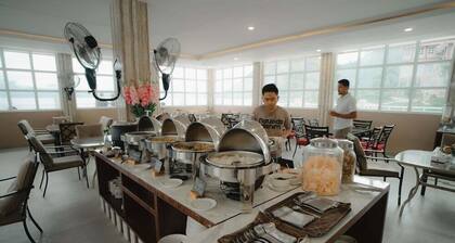 Portola Grand Renggali Hotel