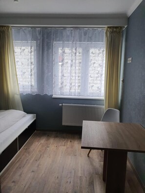 Room - Hotel Schneider Apartaments (Langenhagen)