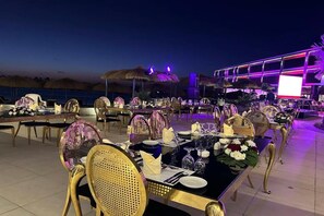 Ristorazione all'aperto