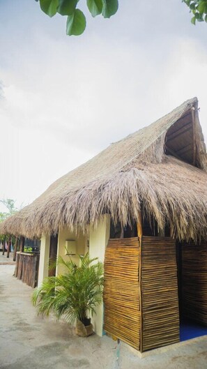 Exterior - Santuario Beach Hostel (Cartagena)