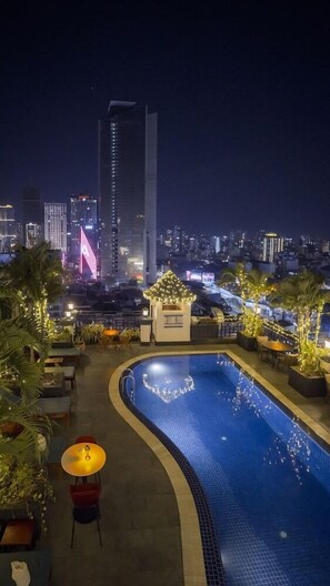 Pool - Caravan Hotel (Phnom Penh)