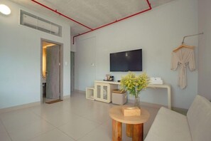 Living area - The Up Phu Quoc Hotel (Phu Quoc)