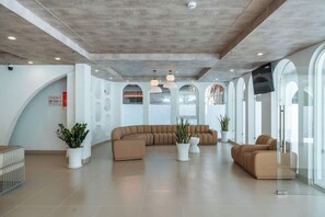 Lobby - The Up Phu Quoc Hotel (Phu Quoc)