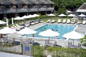 Pool - Baron's Cove (Sag Harbor)