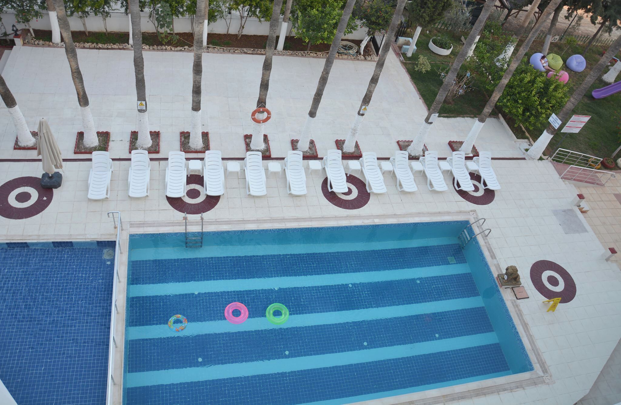 Seasonal outdoor pool