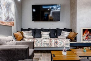 Living area - Tsiga Hotel Gudauri (Kazbegi)