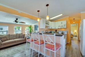 Interior - Relax Poolside: Couples Retreat 3 Mi to Gulf! (Fort Myers Beach)