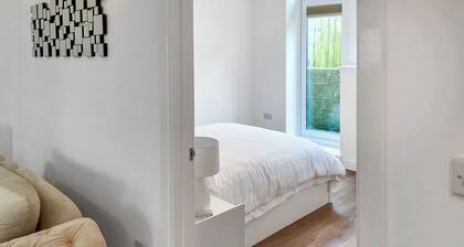 2 bedroom accommodation in Weymouth