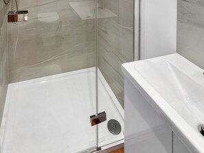 Towels - 2 bedroom accommodation in Weymouth (Weymouth)