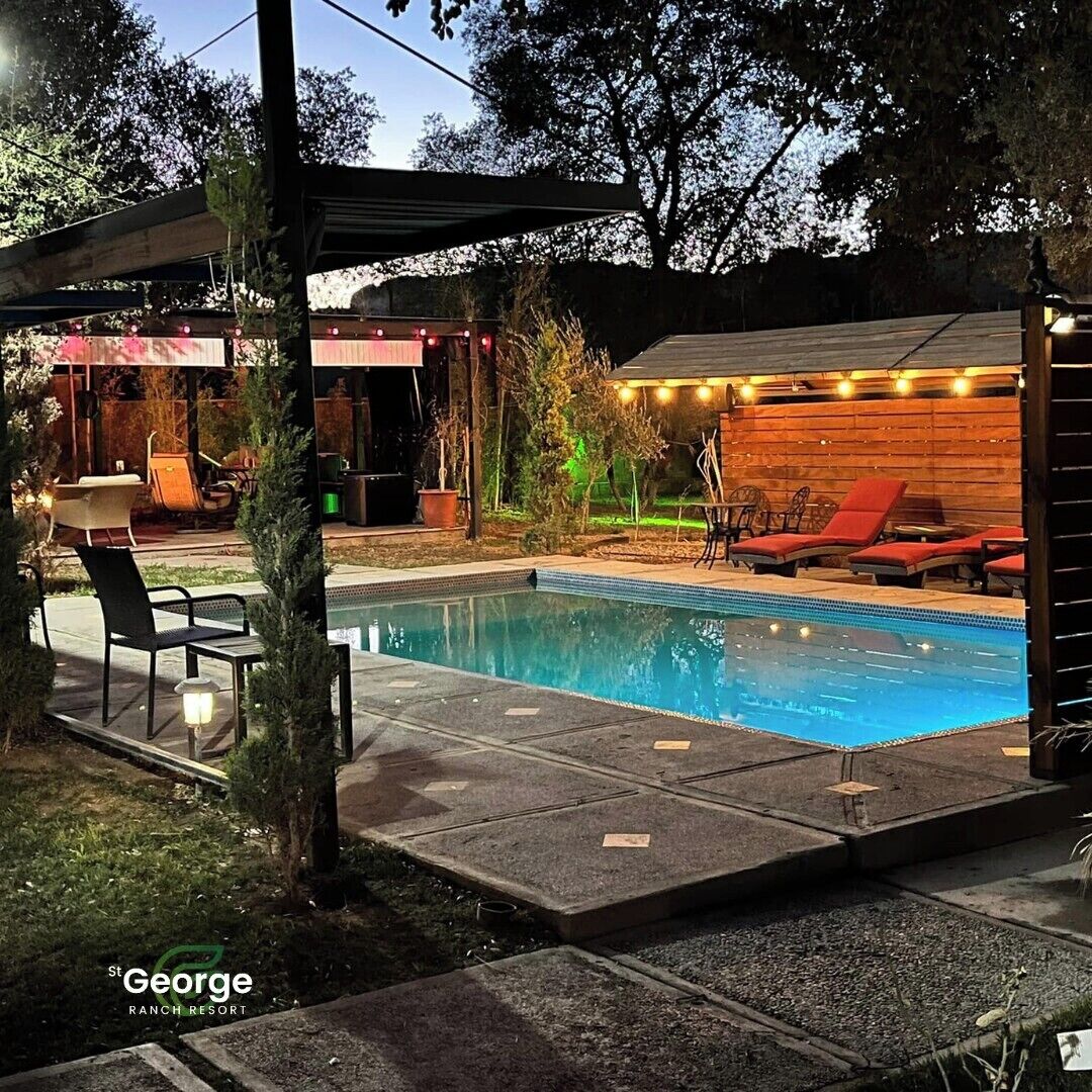 حمّام سباحة خارجي موسمي