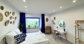 6 chambres, fer et planche à repasser, Wi-Fi gratuit, draps fournis