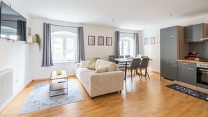 Toetasjesleilighet – comfort, 3 soverom, kjæledyr tillatt, fjellutsikt | Innvendig